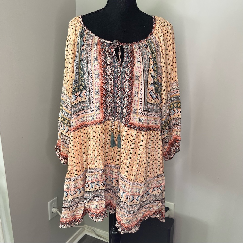 ANGIE Multi-color Tunic. Size 3X. NWT